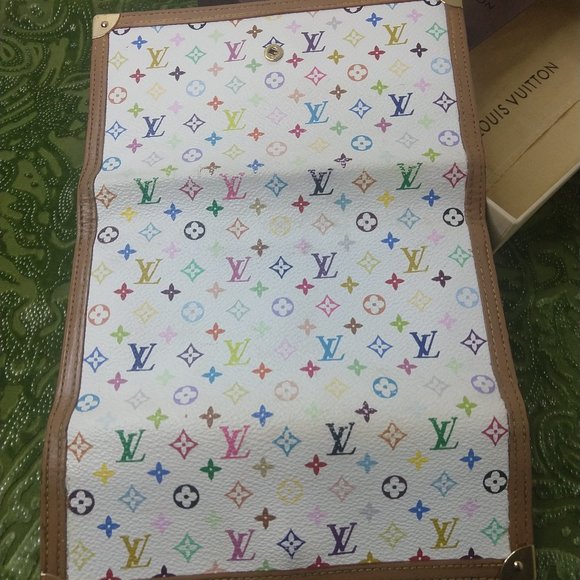 Louis Vuitton Multicolor International Wallet - Picture 5 of 16